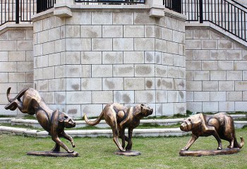 豹子雕塑-公園仿銅創(chuàng)意，鑄造、噴漆金錢豹雕塑