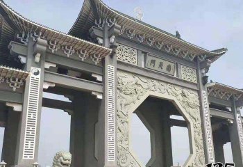 牌坊雕塑-景區(qū)南天門大型復(fù)式建筑斗拱石雕牌坊