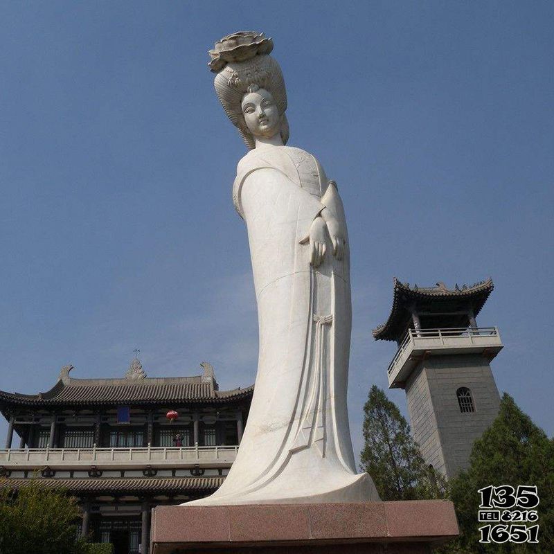 貴妃雕塑--影視基地唐朝著名美女楊玉環(huán)景區(qū)人物景觀漢白玉石雕貴妃雕塑高清圖片