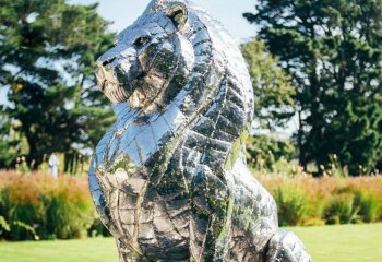 獅子雕塑-公園草坪大型戶(hù)外園林景觀不銹鋼鏡面獅子雕塑