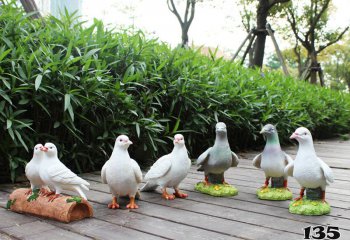 鴿子雕塑-公園戶(hù)外農(nóng)場(chǎng)仿真童趣彩繪玻璃鋼鴿子雕塑